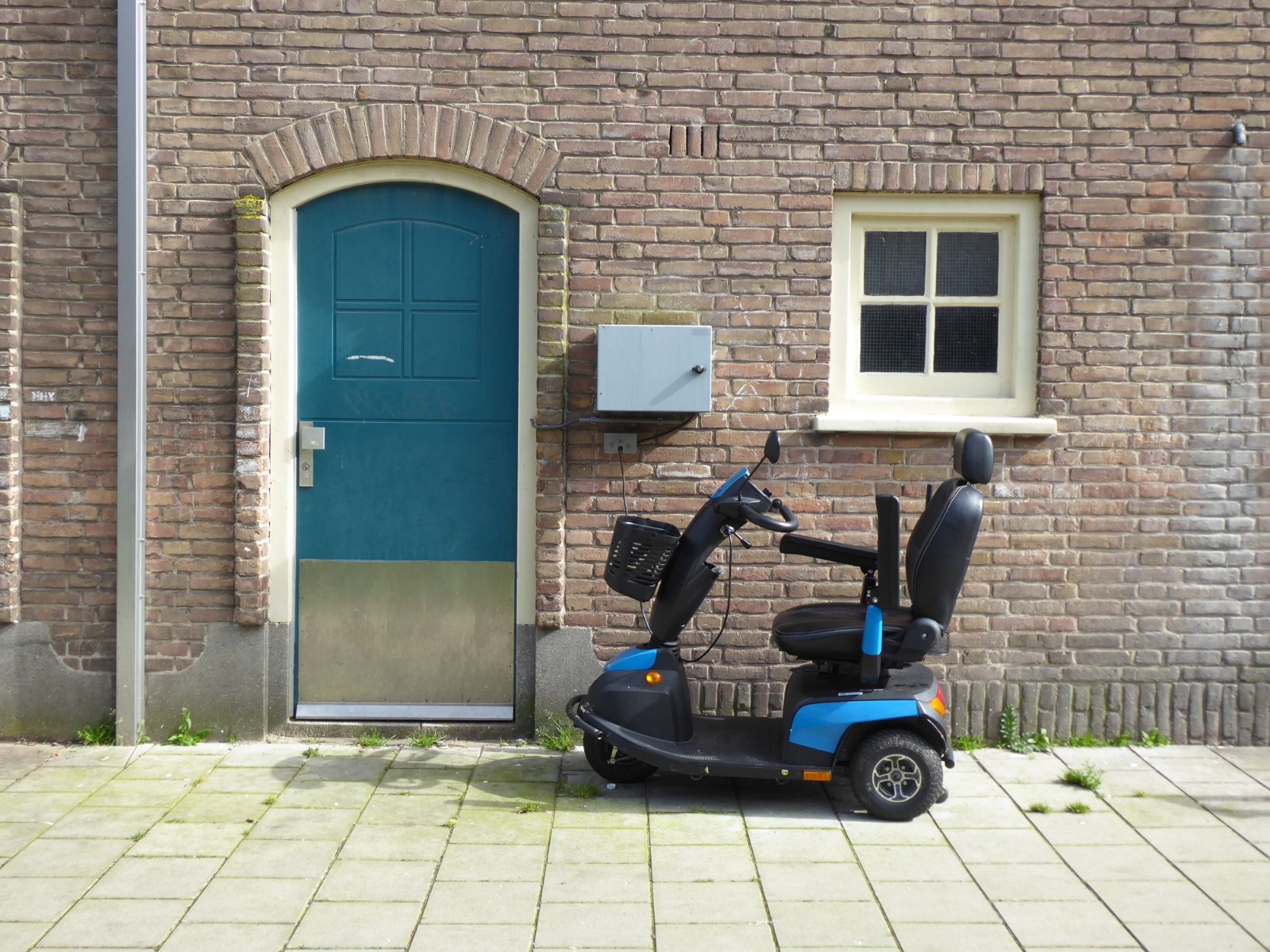 3-Wheel Mobility Scooter